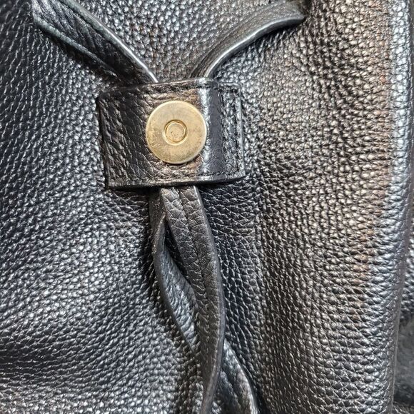 Michael Kors Junie Flap Medium Black Pebble Leather Backpack Handbag Goldl Logo - Picture 6 of 9